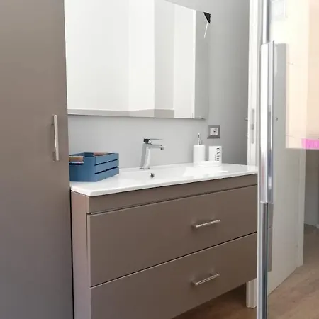 Housesandra Mare & Sole